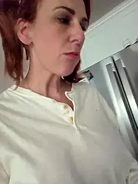 MissytheMILF from StripChat is Freechat