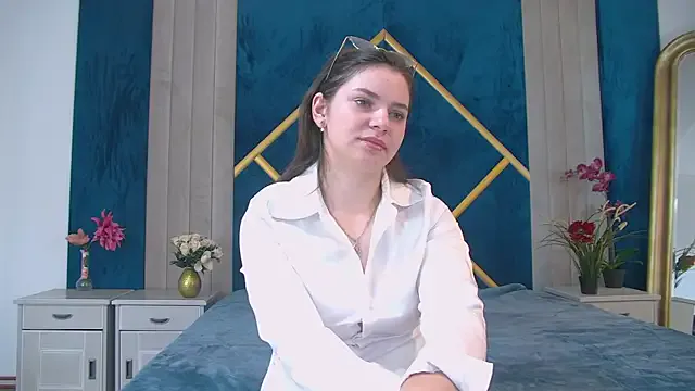 MisteryBlush from StripChat is Freechat