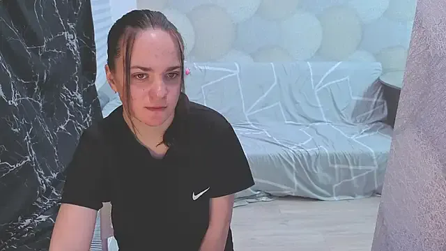 Mistress-Stella from StripChat is Freechat