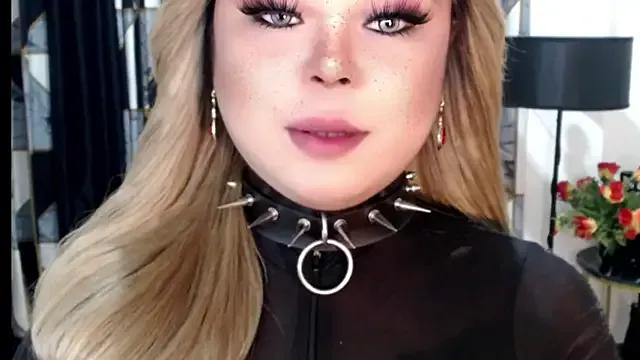 Mistress_CassieXX from StripChat is Freechat