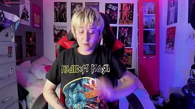 mistresscrowley666 from StripChat is Freechat