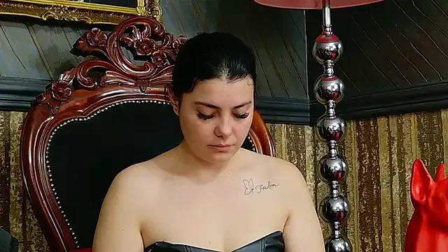 MistressEly from StripChat is Freechat