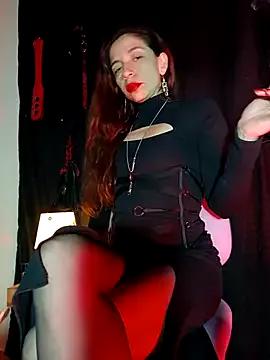 MistressEvangelinemourne from StripChat is Freechat