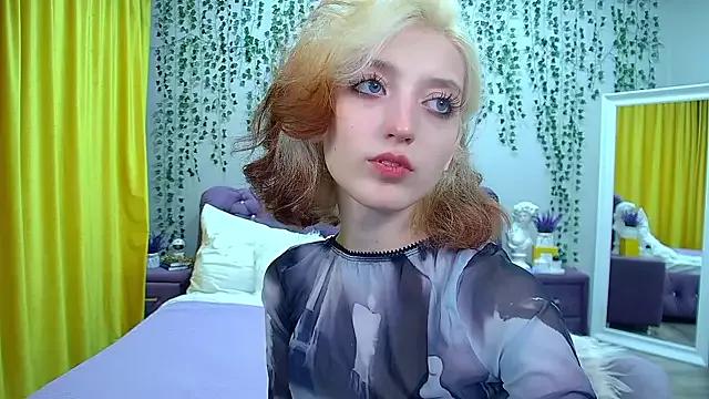 MistyMarlo from StripChat is Freechat