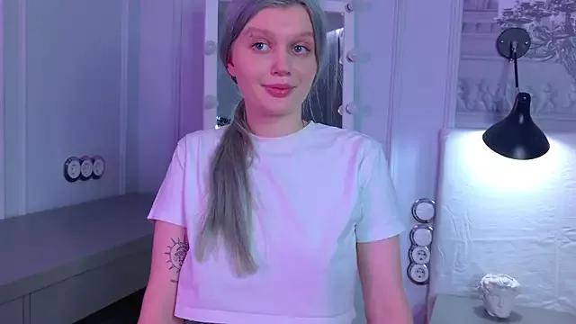 Miuu_miuu from StripChat
