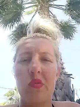 Mllesha74000 from StripChat
