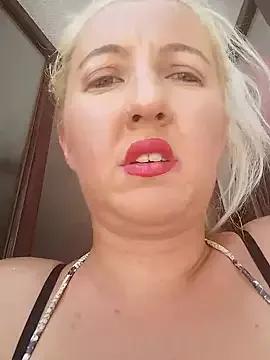 Mllesha74000 from StripChat