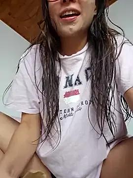 mmm-Virginia from StripChat