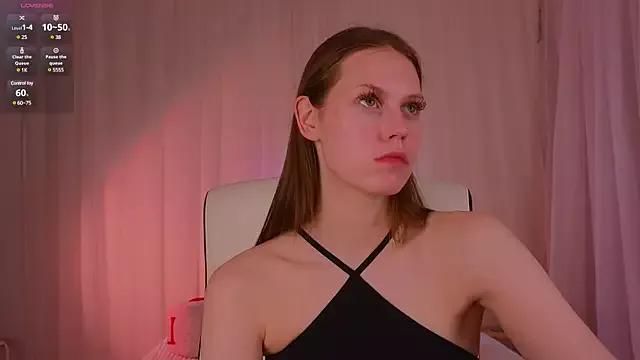 mo11y_kitten from StripChat