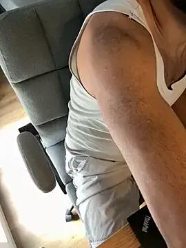 Moan_King from StripChat is Freechat