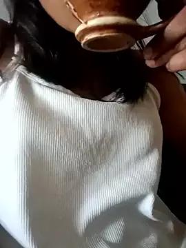 modelnishu from StripChat is Freechat