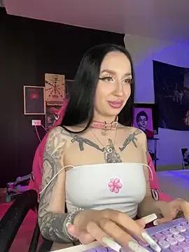 Try our streaming cams variety and talk on a personal level with our adorable girls streamers, showing off their bountiful shapes and dildos.
