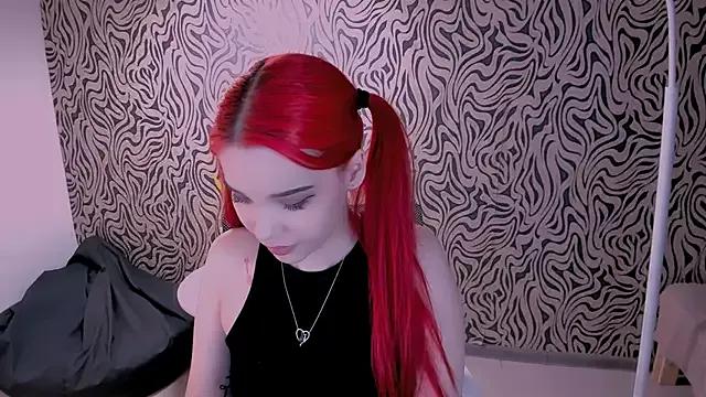 Molly_Flowwwers from StripChat