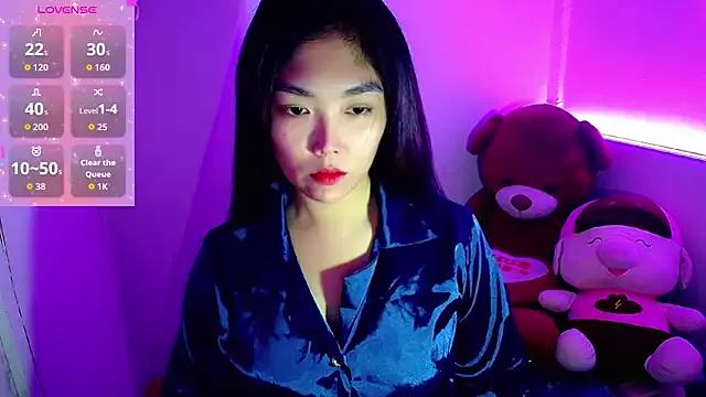 Try our streaming cams variety and talk on a personal level with our adorable girls streamers, showing off their bountiful shapes and dildos.