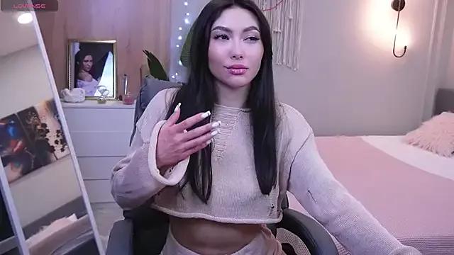 Try our streaming cams variety and talk on a personal level with our adorable girls streamers, showing off their bountiful shapes and dildos.