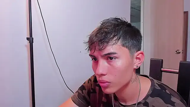 MollyandFher on StripChat 