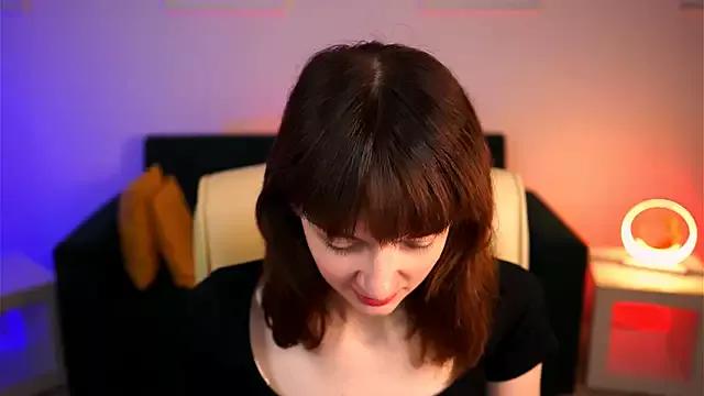 MollyJiggles from StripChat is Freechat