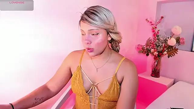 mollylogan1 from StripChat