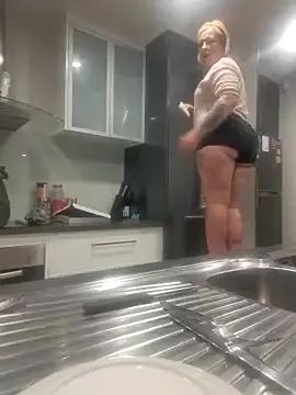 mollymay69 from StripChat is Freechat