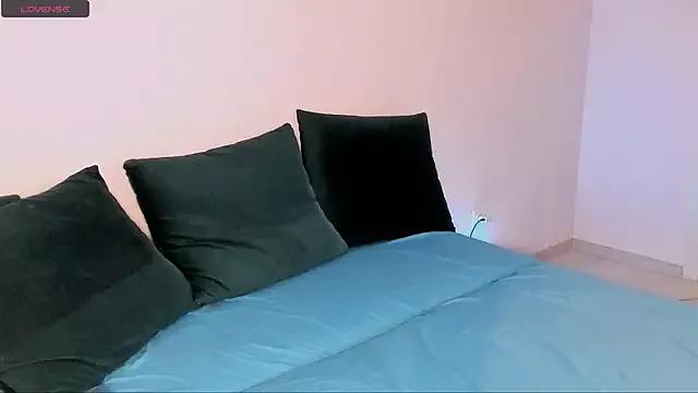 Try our streaming cams variety and talk on a personal level with our adorable girls streamers, showing off their bountiful shapes and dildos.