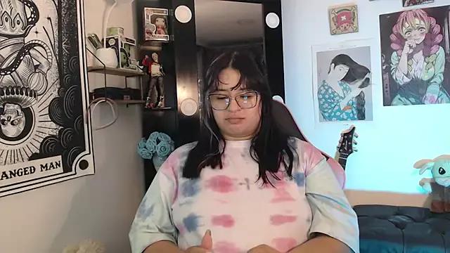 Try our streaming cams variety and talk on a personal level with our adorable girls streamers, showing off their bountiful shapes and dildos.