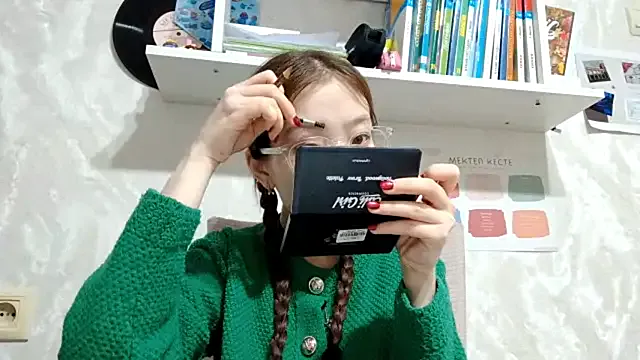 Try our streaming cams variety and talk on a personal level with our adorable girls streamers, showing off their bountiful shapes and dildos.