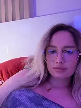 mollyxxx from StripChat