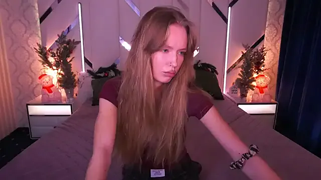 Try our streaming cams variety and talk on a personal level with our adorable girls streamers, showing off their bountiful shapes and dildos.