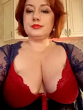 mom4you from StripChat