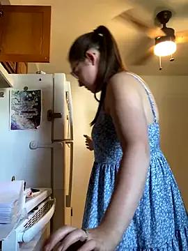 Mommasaurrex from StripChat
