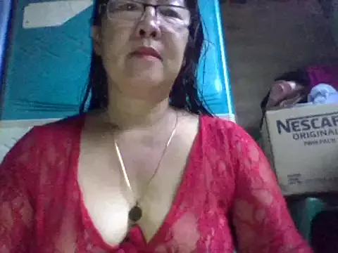 mommasexy29 from StripChat