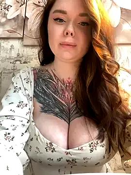 MommyDimitrescu_ from StripChat