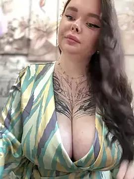 MommyDimitrescu_ from StripChat