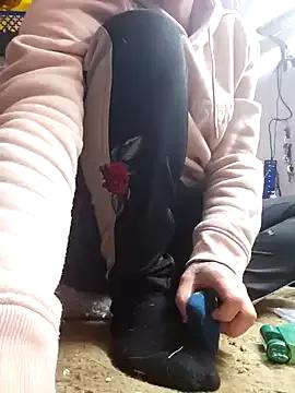 mommyslittlefemboy from StripChat