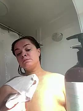mommyxxmilkerxx from StripChat