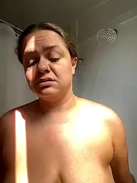mommyxxmilkerxx from StripChat