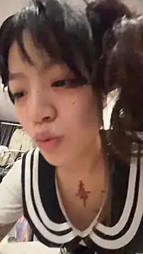 Momo-2580 from StripChat