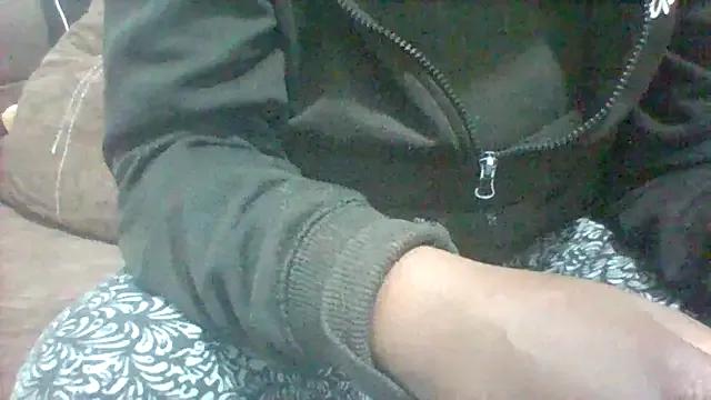 Momozana101 from StripChat