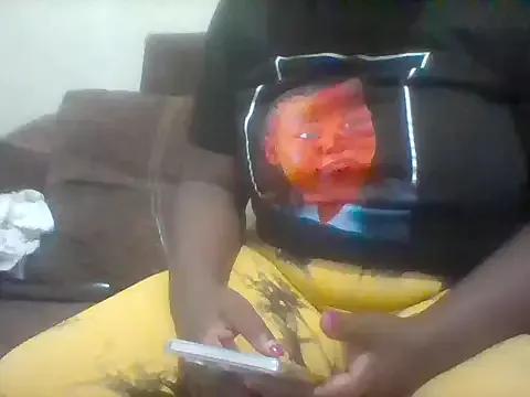 Momozana101 from StripChat