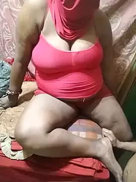 MomsFuckerSon from StripChat
