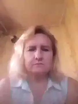 Mona-Elisa441 from StripChat is Freechat