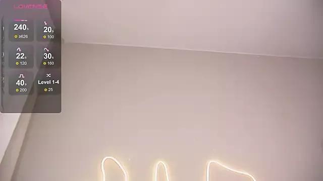 Try our streaming cams variety and talk on a personal level with our adorable girls streamers, showing off their bountiful shapes and dildos.