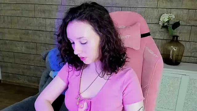 Try our streaming cams variety and talk on a personal level with our adorable girls streamers, showing off their bountiful shapes and dildos.