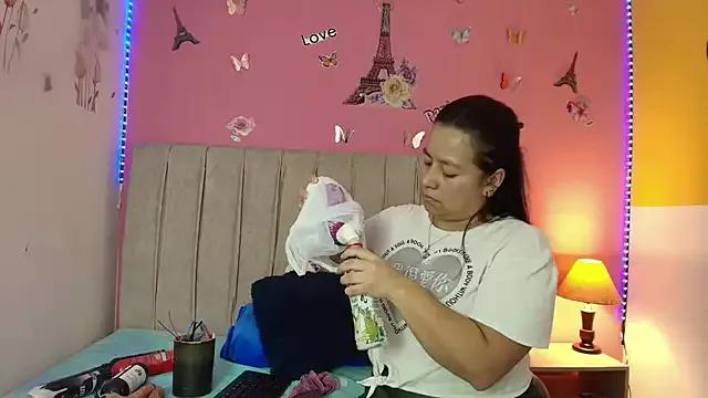 monickhot303av from StripChat is Freechat