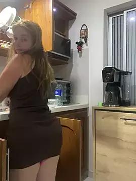 moniquerainx from StripChat is Freechat
