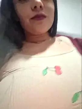 MonitaLui from StripChat is Freechat