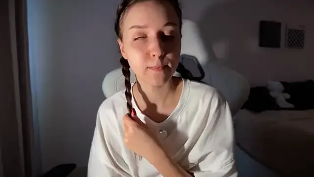 monnymoon on StripChat 