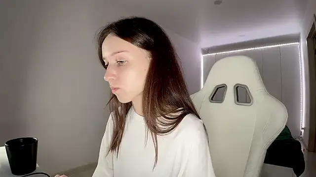 monnymoon on StripChat 