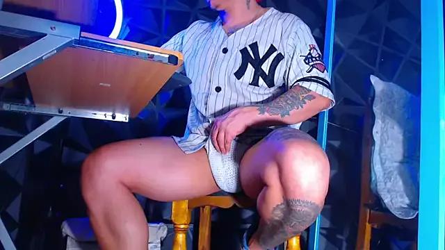 MONSTER_COCK_ from StripChat is Freechat
