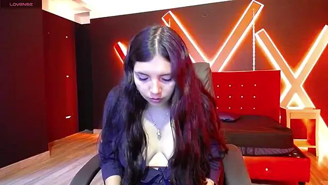 Moon2_1_ from StripChat